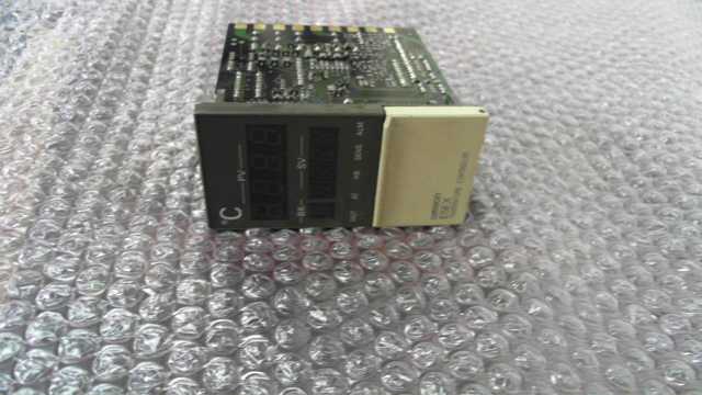 Omron Temperature Controlller