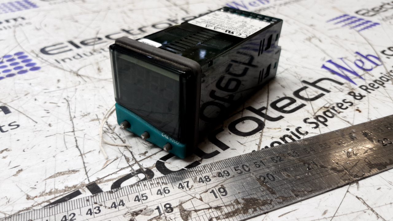 CAL Controls Temperature Controller