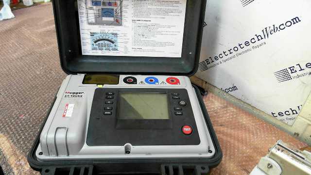 Megger Insulation Tester