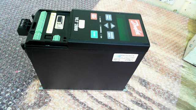 Danfoss VLT2803P Drive