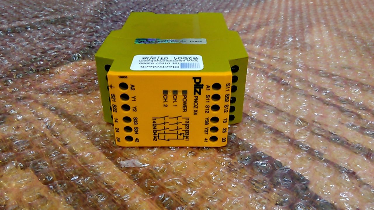 Pilz Safety Relay