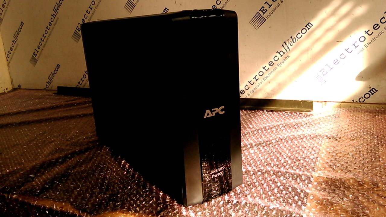 APC Back Up UPS