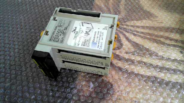 Omron Output Unit