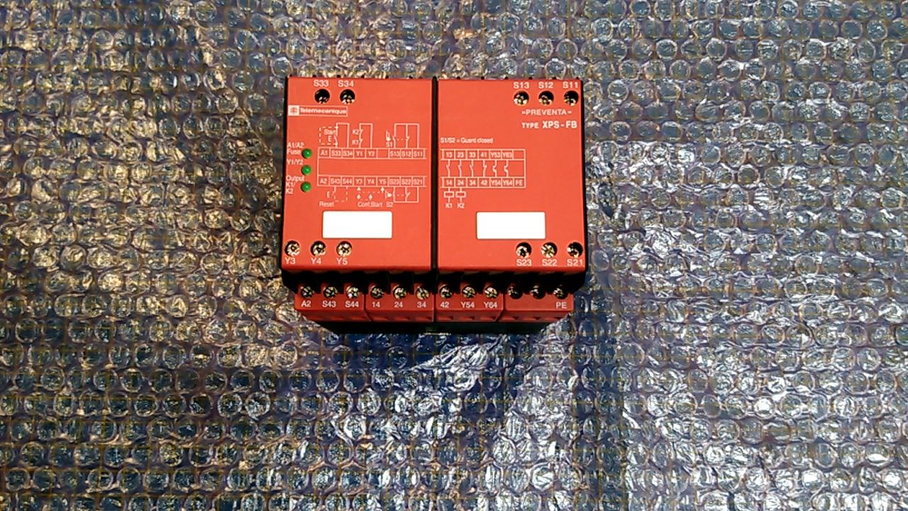 Telemecanique Safety Relay
