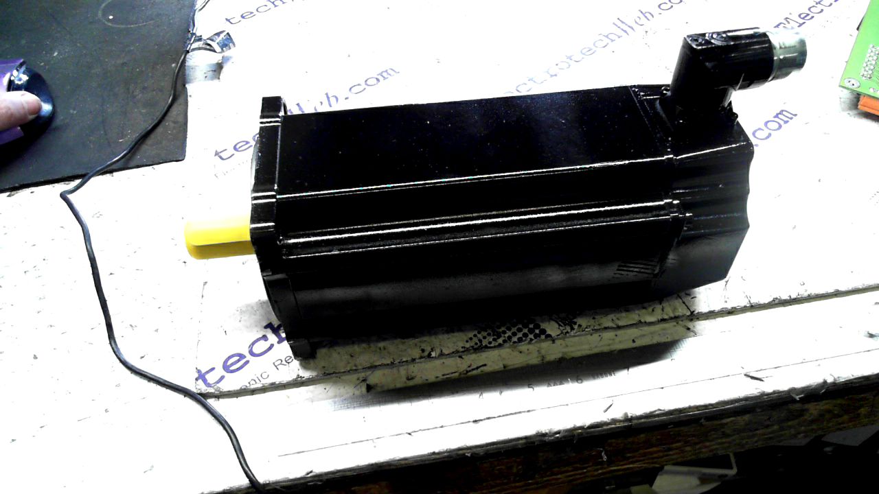 Allen Bradley Servo Motor