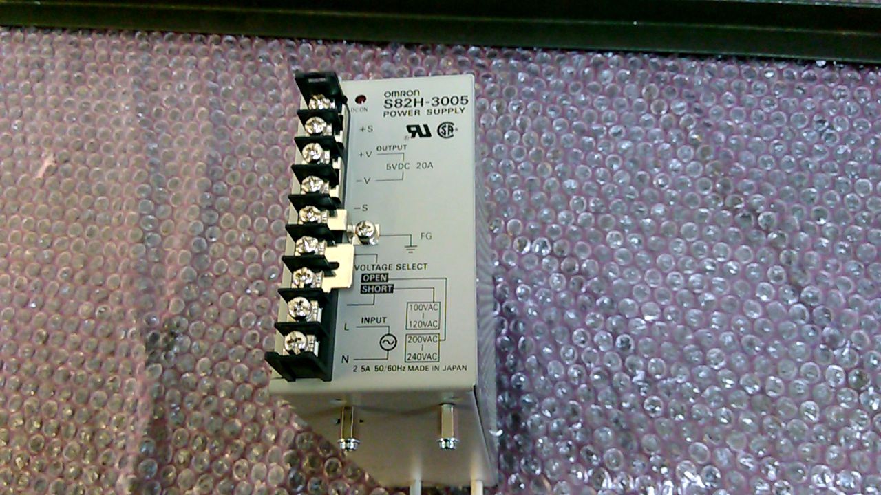 Omron Power supply
