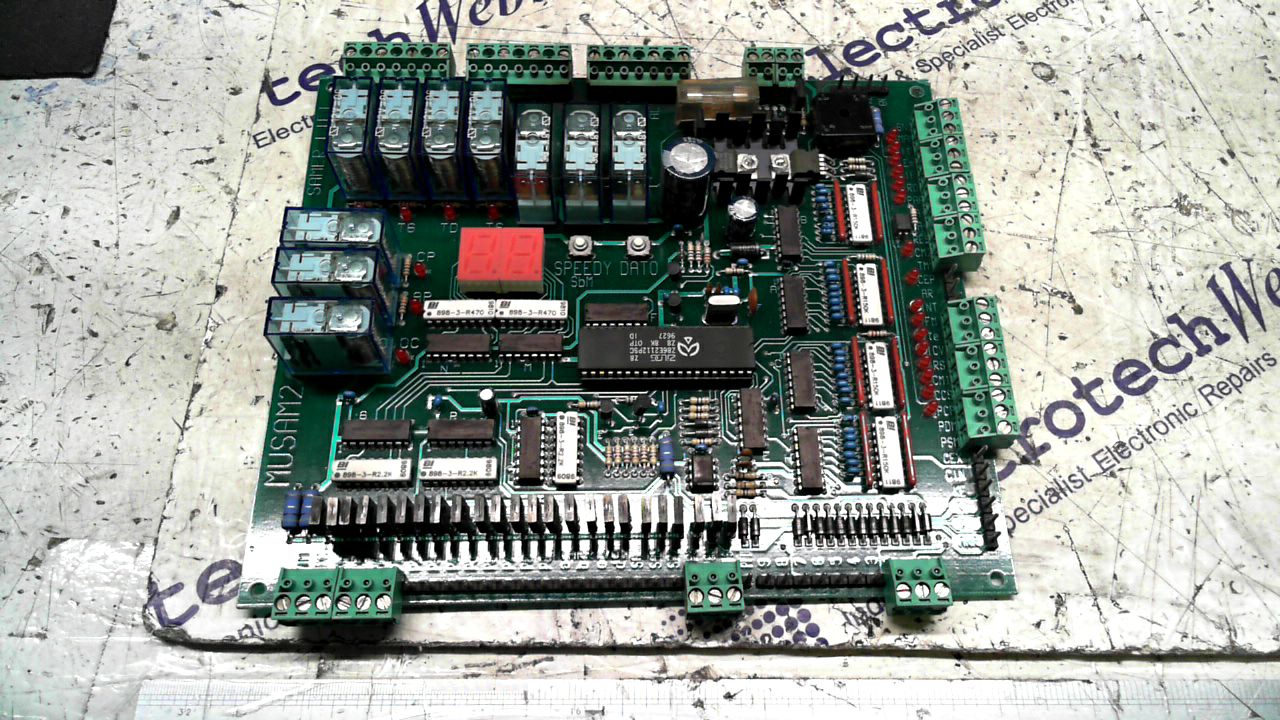 Speedy Dato Lift board