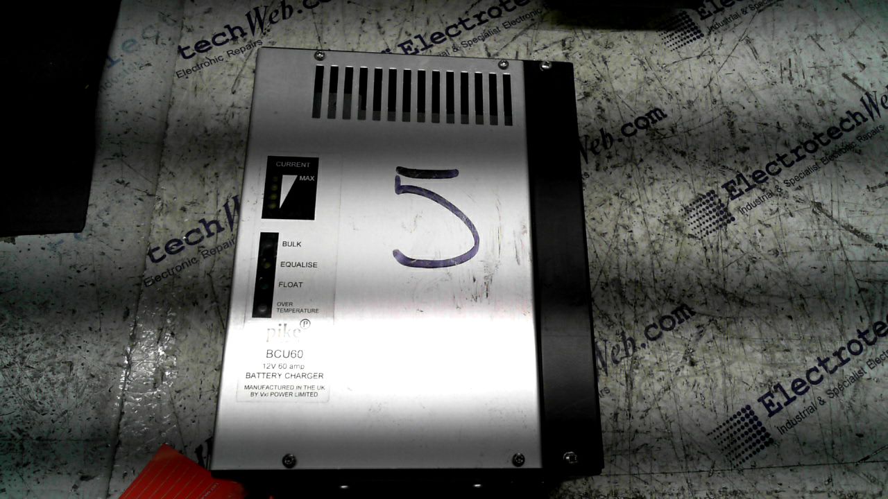 Pike Signals Charger