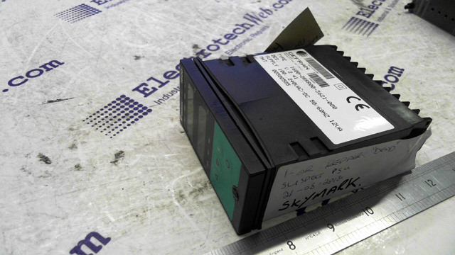 Gefran Temperature Controller