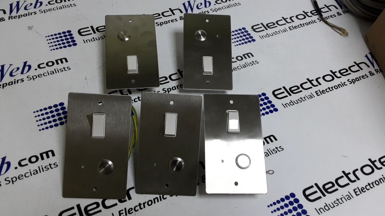 Electrotech Vertical Cell Call with Light