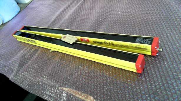 Omron Lightguard Transmitter