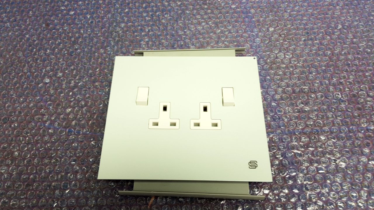 Electrotech Switch Socket Plate