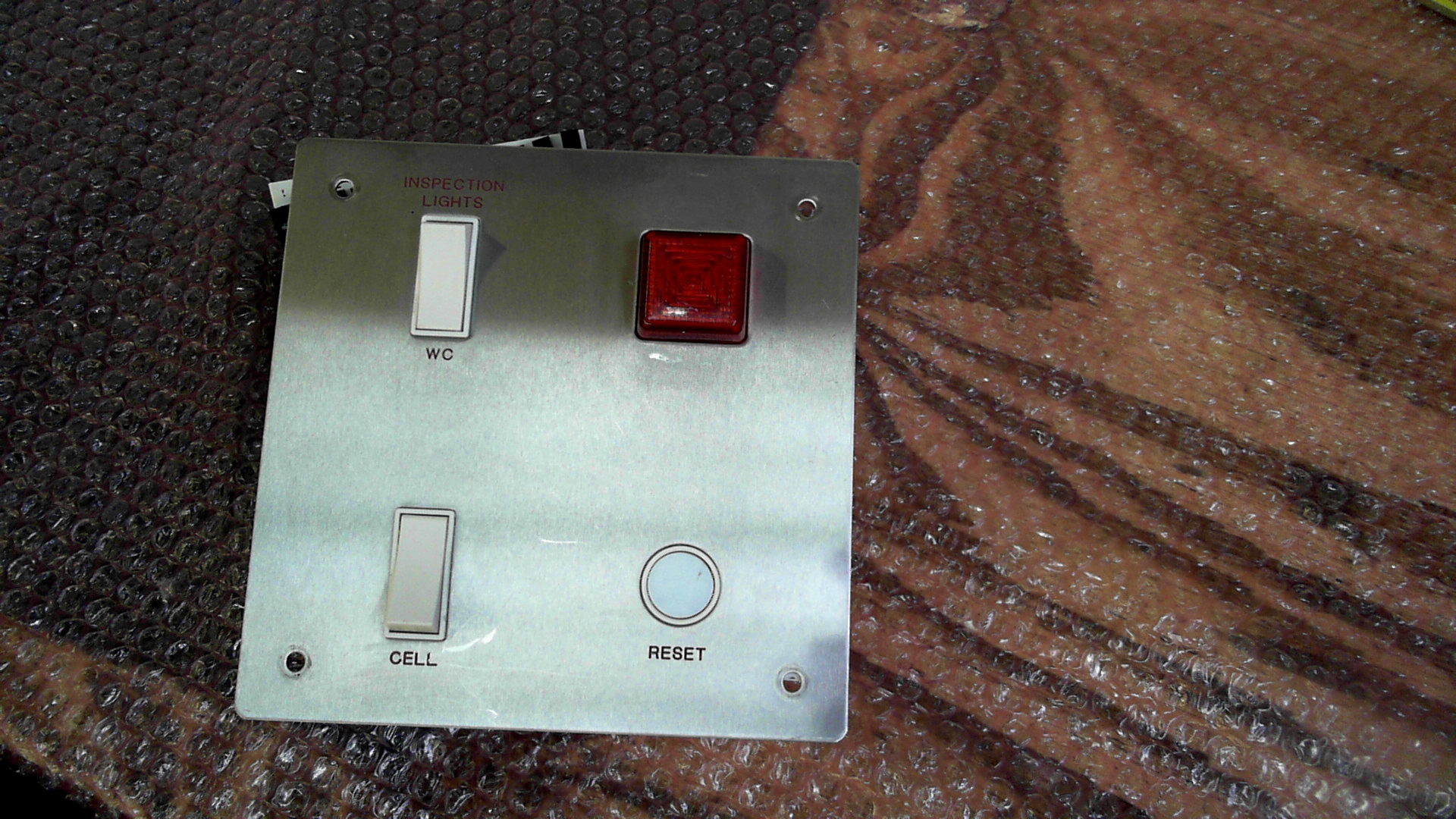 Electrotech Cell Plate with WC Inspection Light