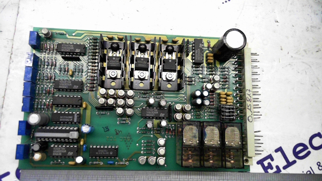 Intronic PCB