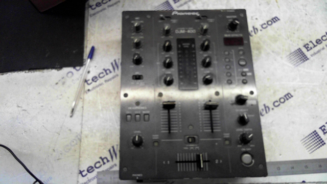 Pioneer 2 Channel DJ Mixer