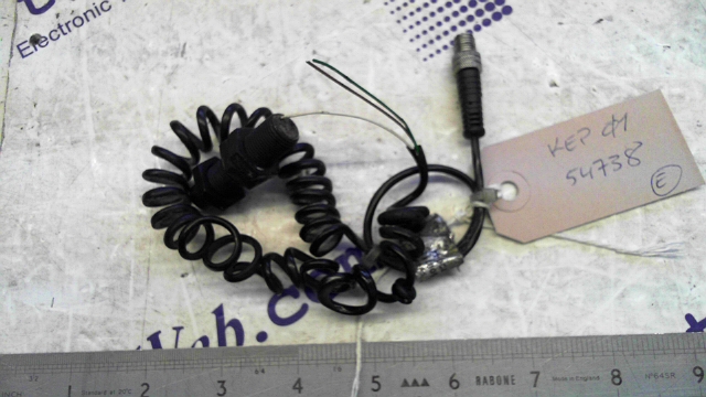 BAUMER Capacitive proximity sensor