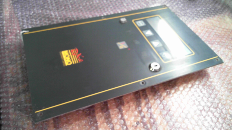 Dxe MONO Control Panel