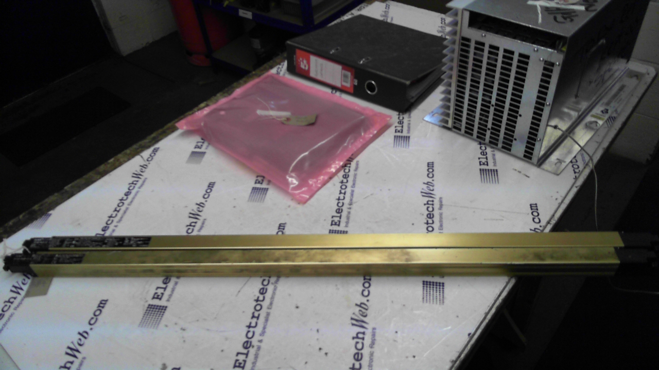 SUNX Light Curtain Receiver