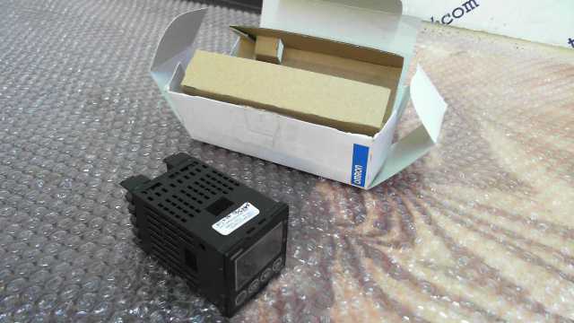 Omron Temperature Controller